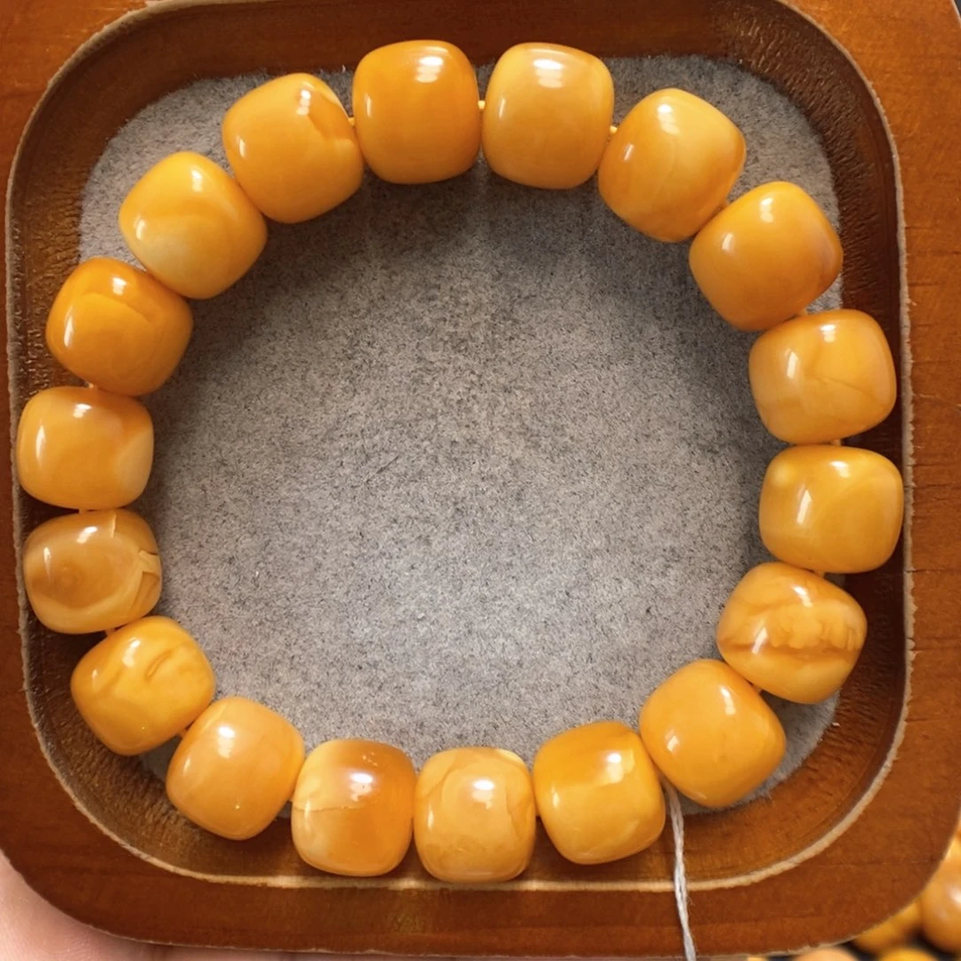 未镶嵌蜜蜡手串蜜蜡