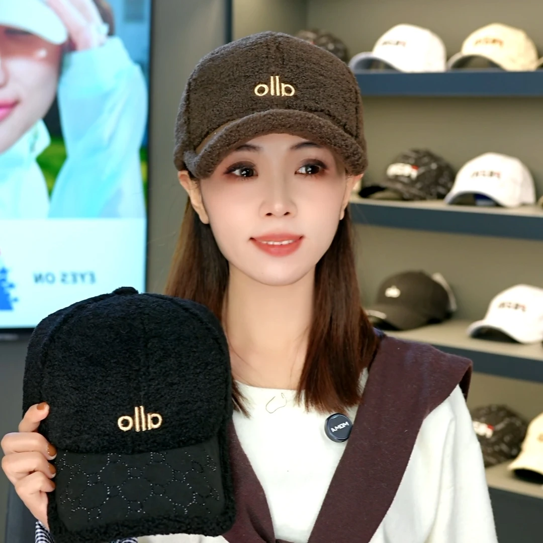 allo韩版毛绒刺绣字母棒球帽男女秋冬季保暖防寒百搭水钻鸭舌帽