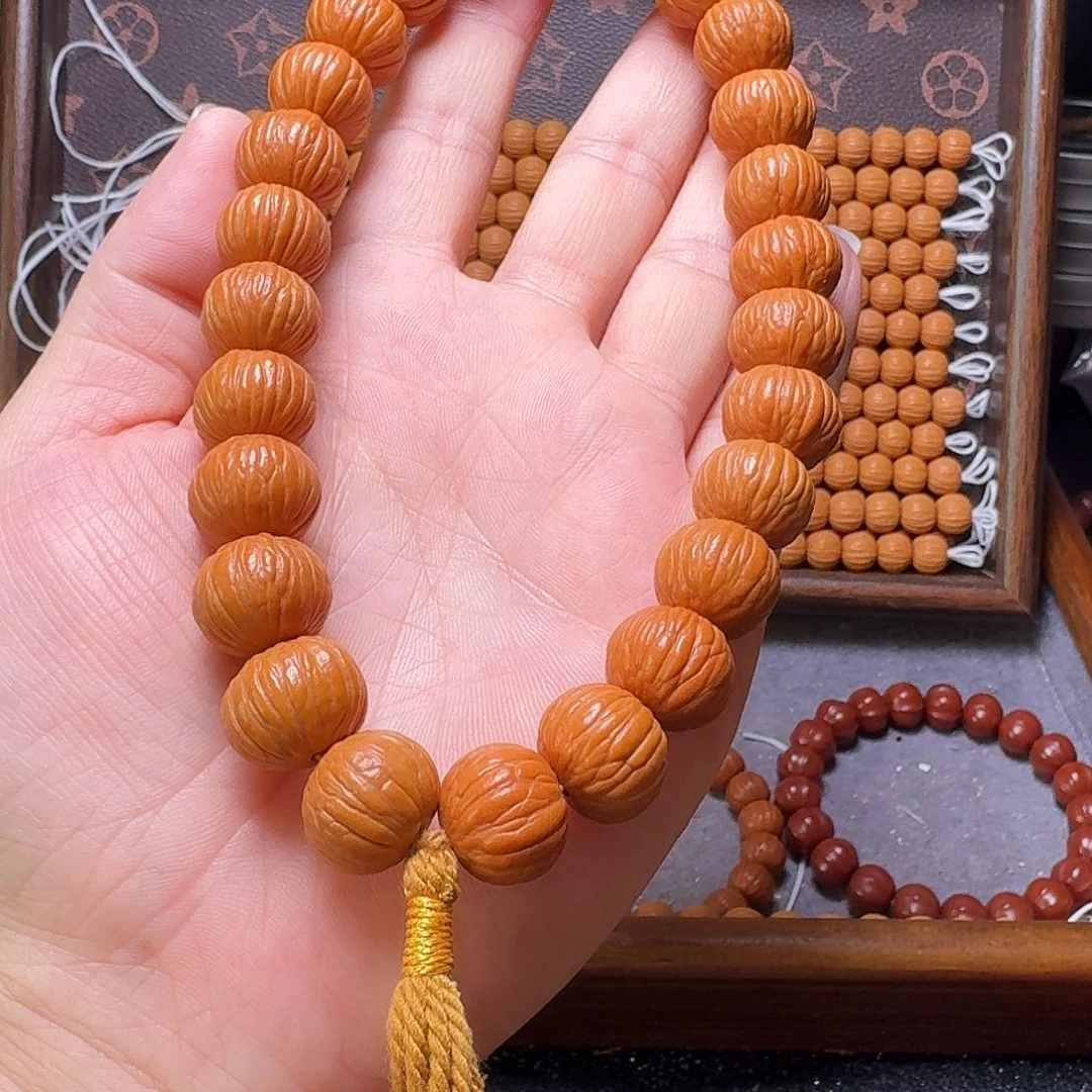 猴头核桃吊坠土豪手持