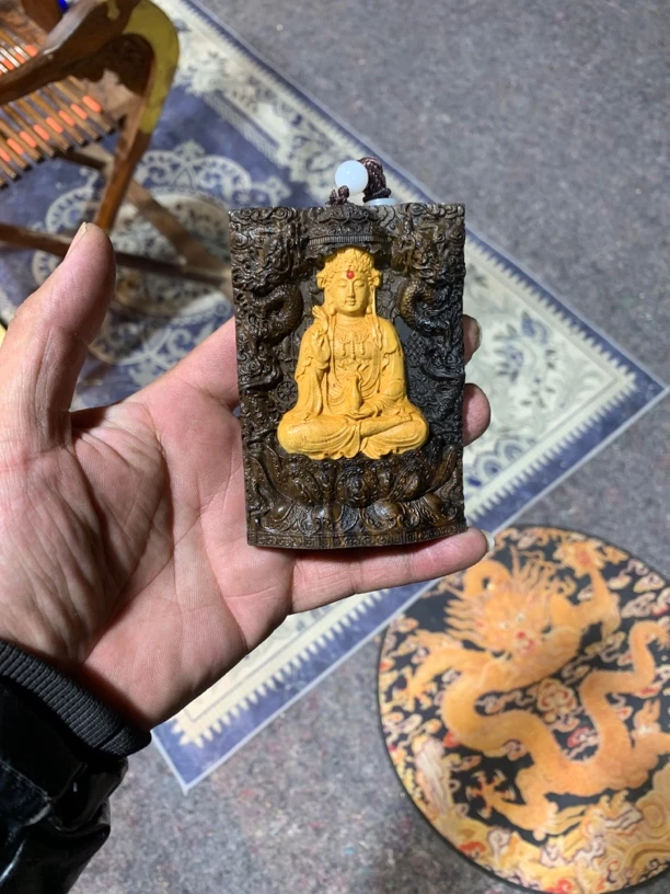 五星店铺：雕刻佛牌