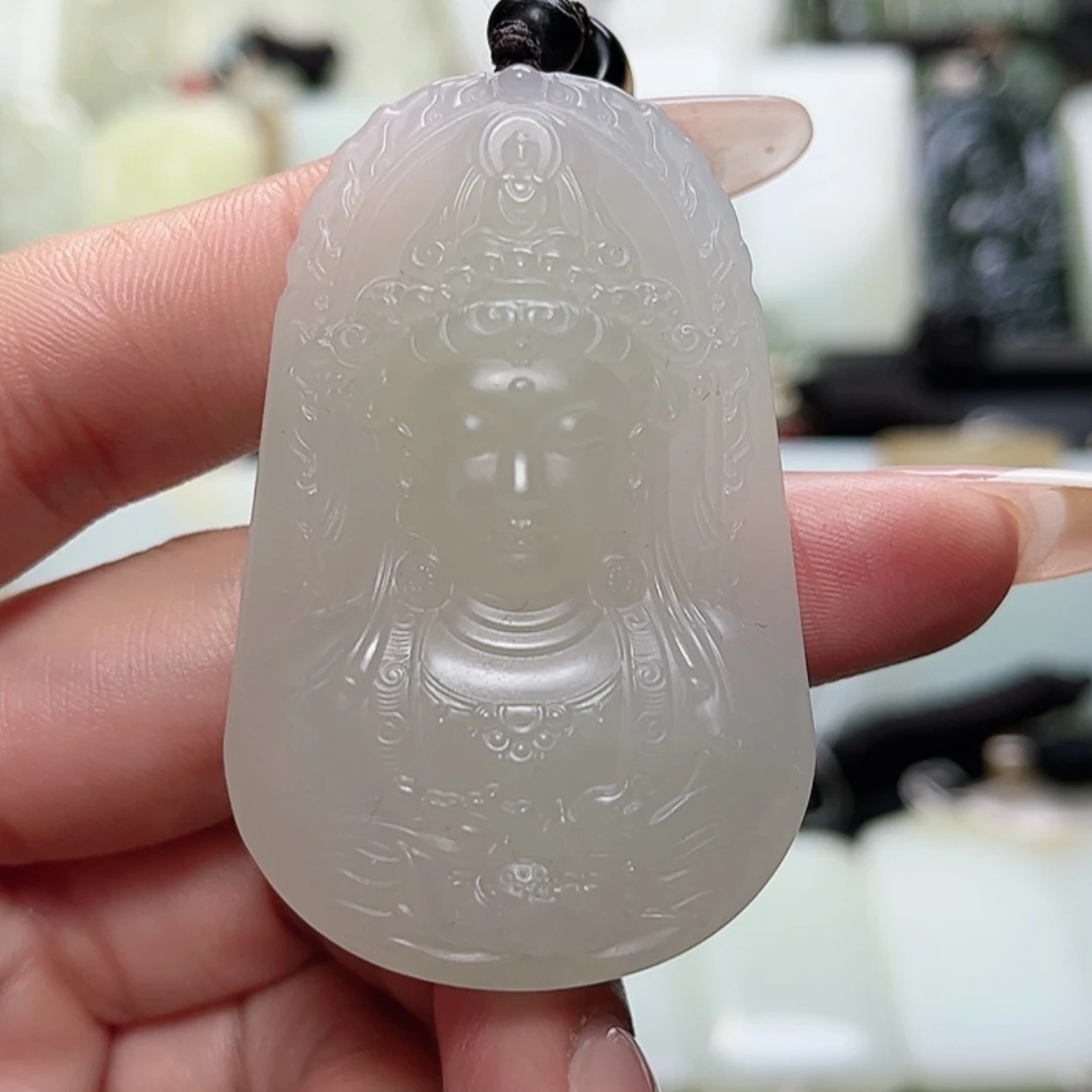 【闪购商品】颈饰未镶嵌和田玉