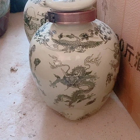 壶30斤龙纹酒坛陶瓷