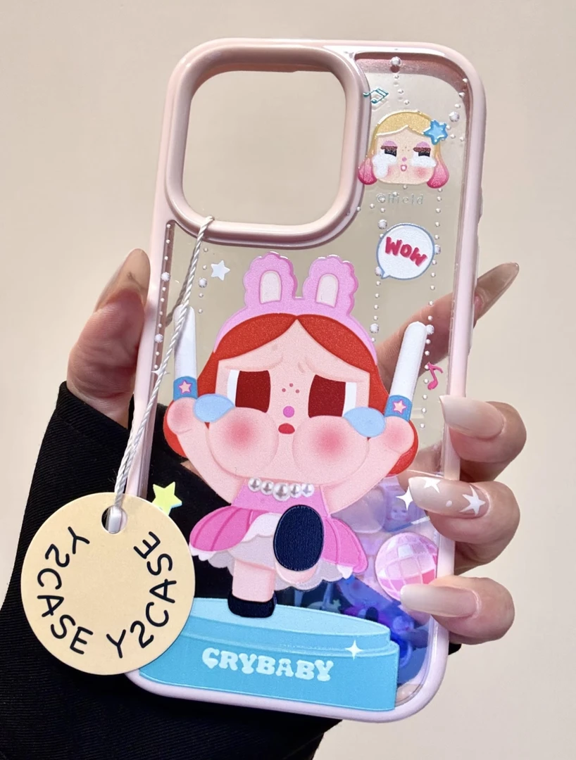 可爱卡通应援棒粉裙子跳舞哭娃手机壳适用iPhone15Pro苹果16新14