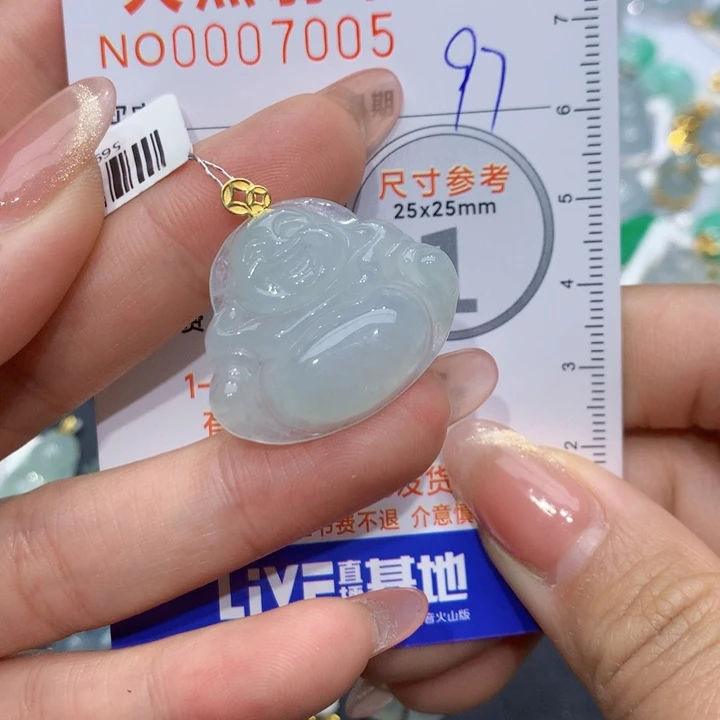 翡翠颈饰18K金镶嵌佛公