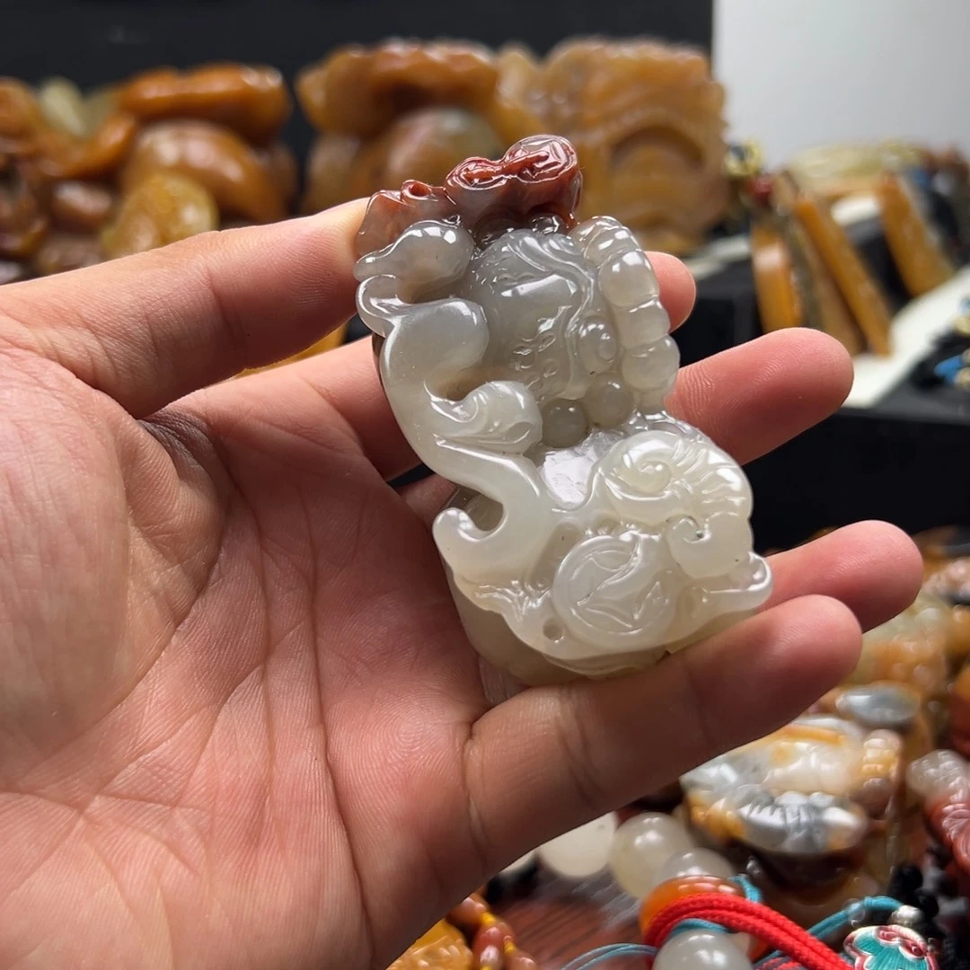 石英质玉（黄龙玉）未镶嵌多选发其一