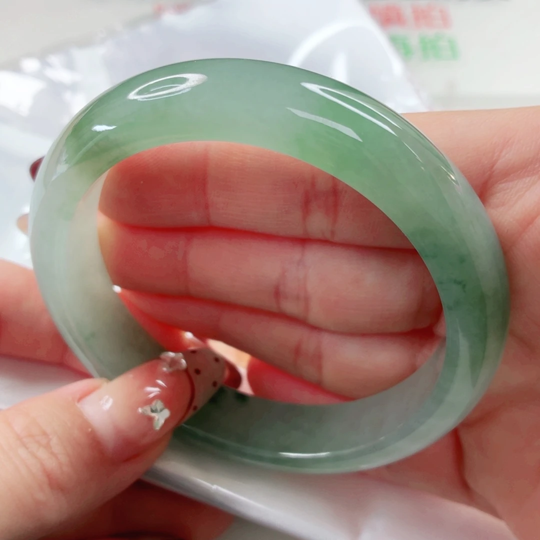 翡翠未镶嵌手镯57.6x390