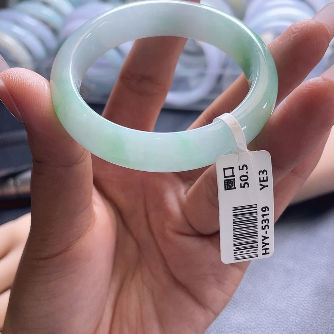 *****翡翠未镶嵌手镯51正圈