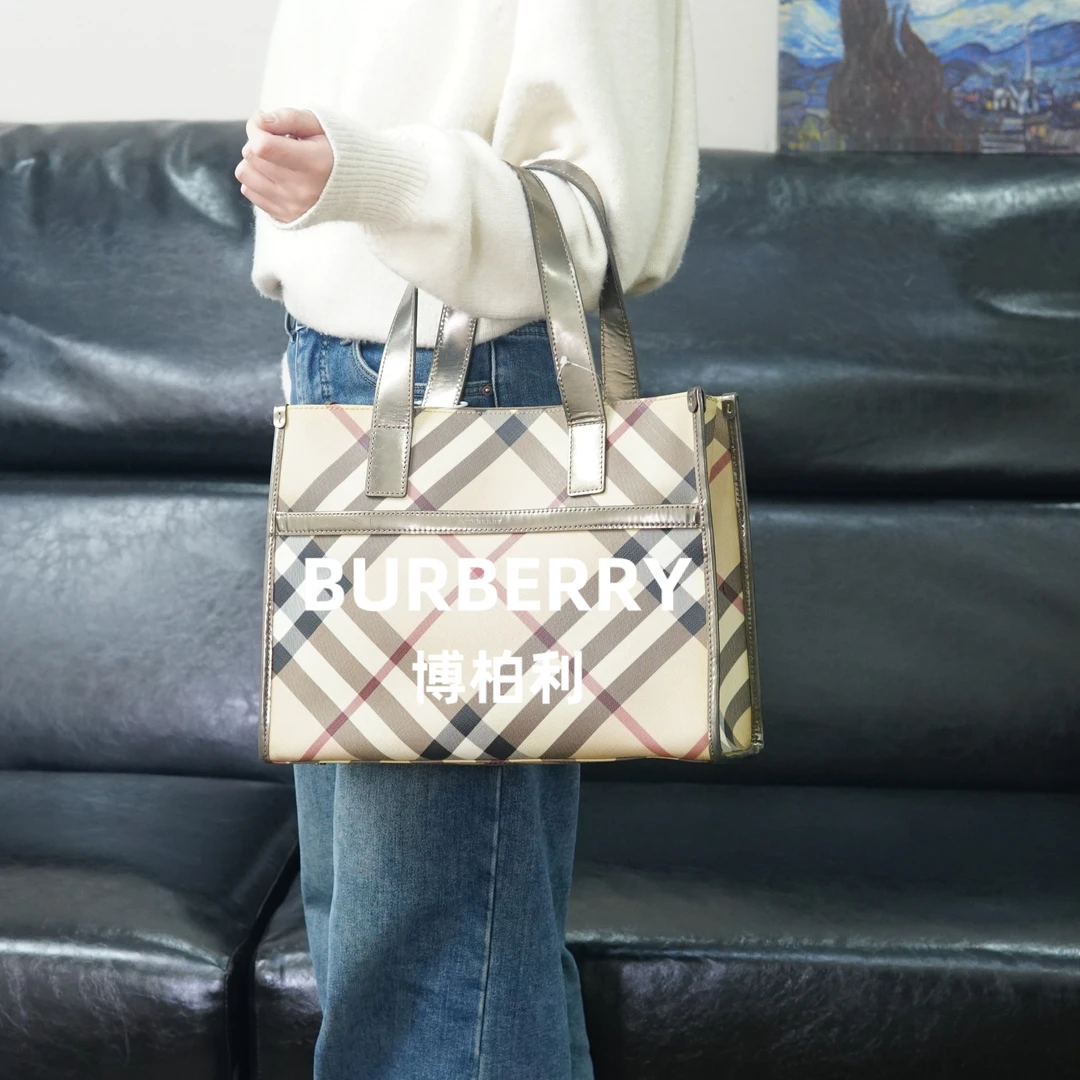 95新 BURBERRY/博柏利 巴宝莉/格纹单肩琴谱包/JJ03110174/0174