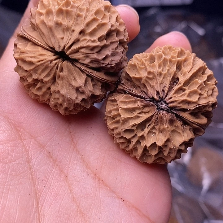 把件文玩核桃   90