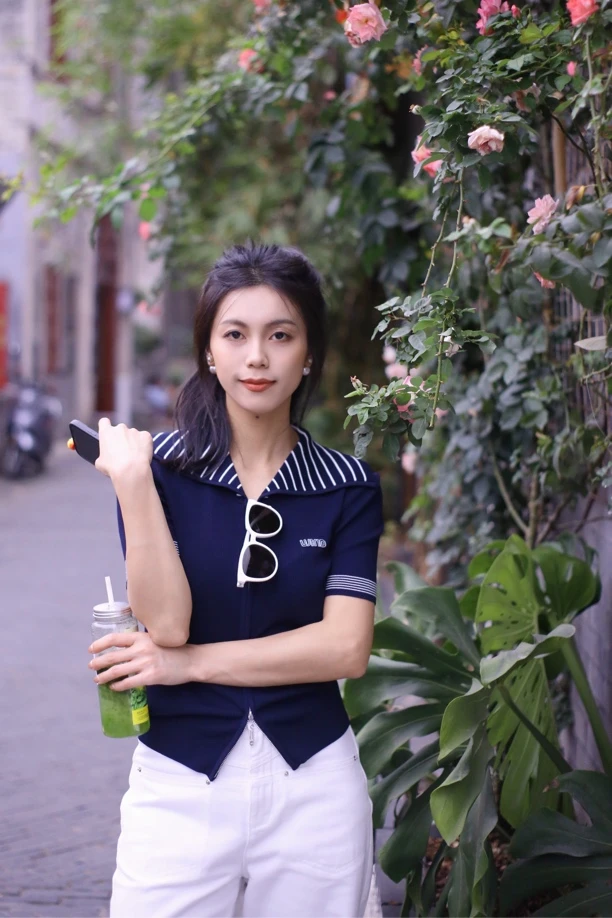 俪妍【LIVELY• YAN】25夏季新款针织衫77570 开衫时尚休闲条纹百搭