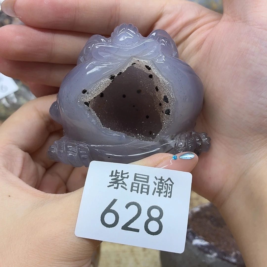 未镶嵌水晶大型摆件（非配饰）