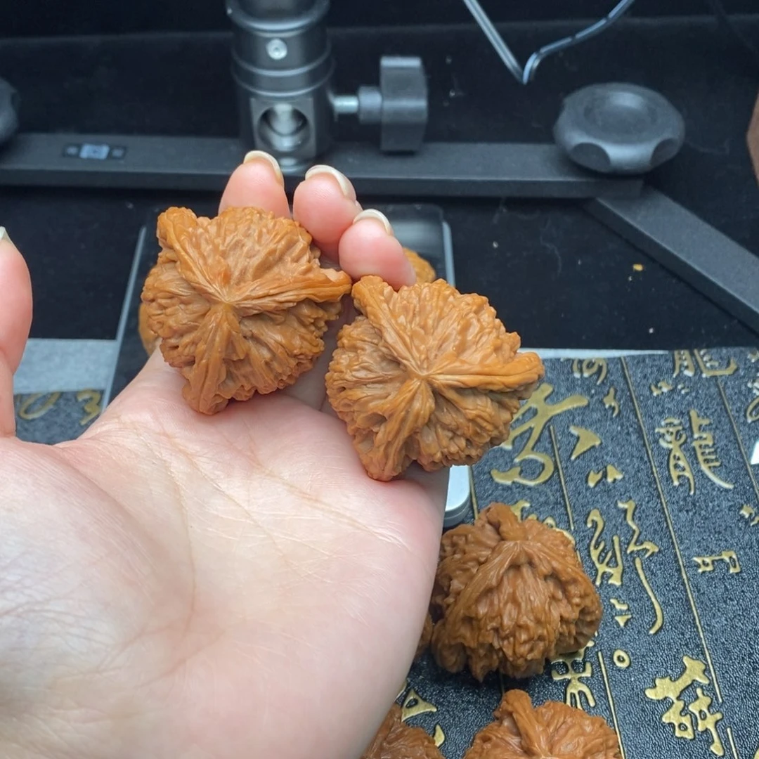 赵***排文玩核桃吊坠11111111111