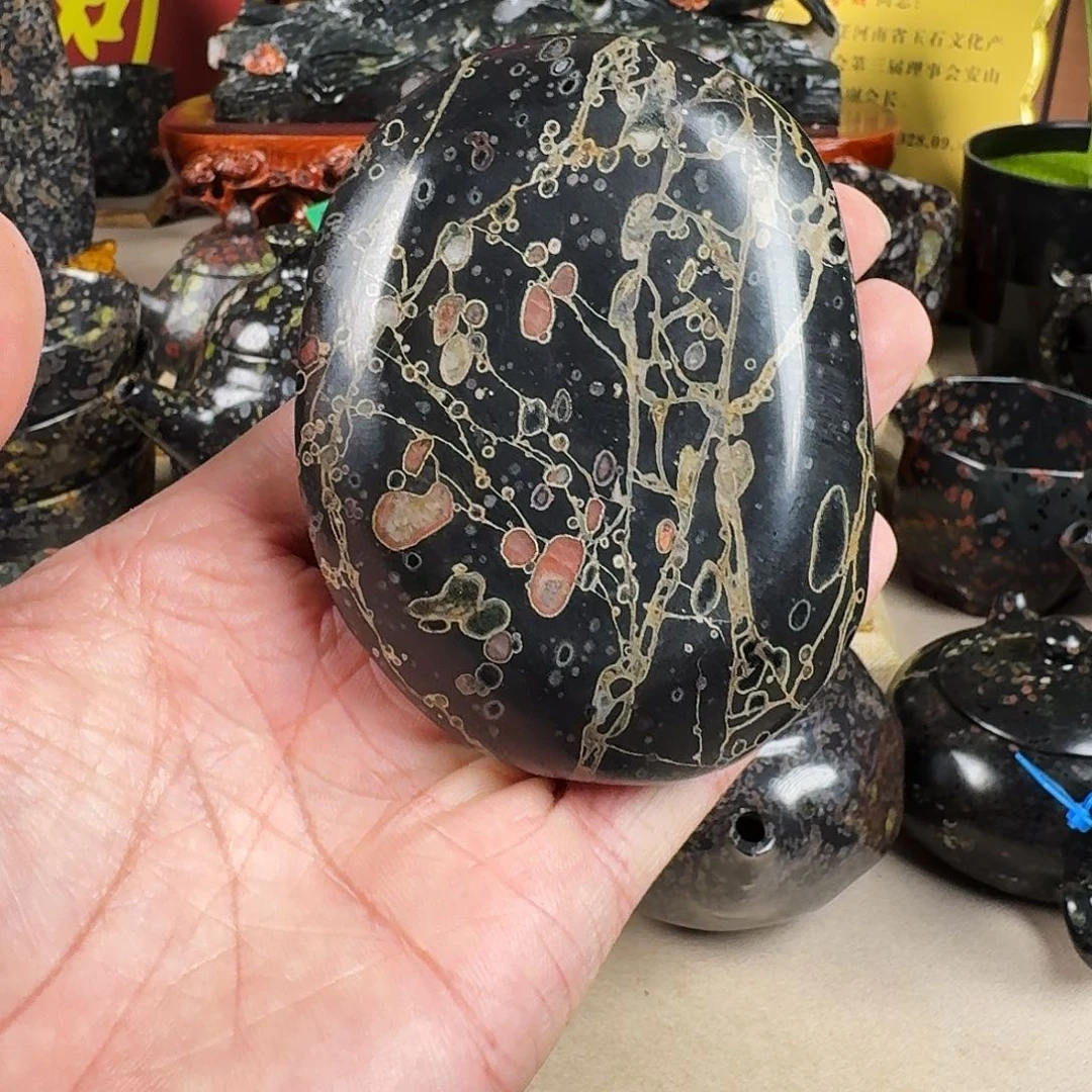 钰***轩梅花玉精品茶周边