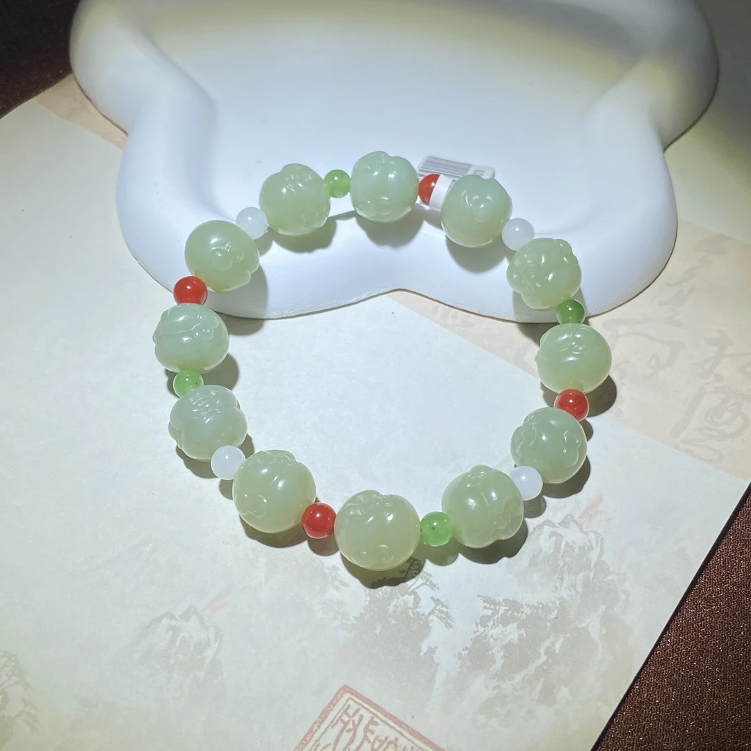 GS1079-1 和田玉新疆料佛头手串约卡13.5mm+