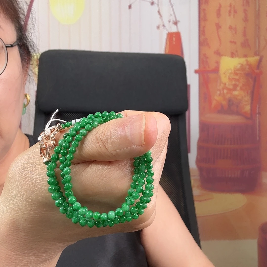 翡翠未镶嵌颈饰圆珠