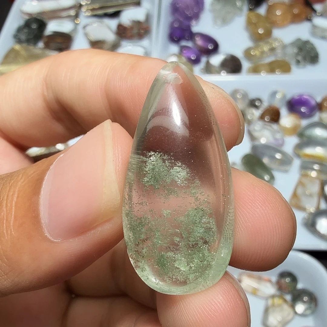 颈饰未镶嵌水晶水晶