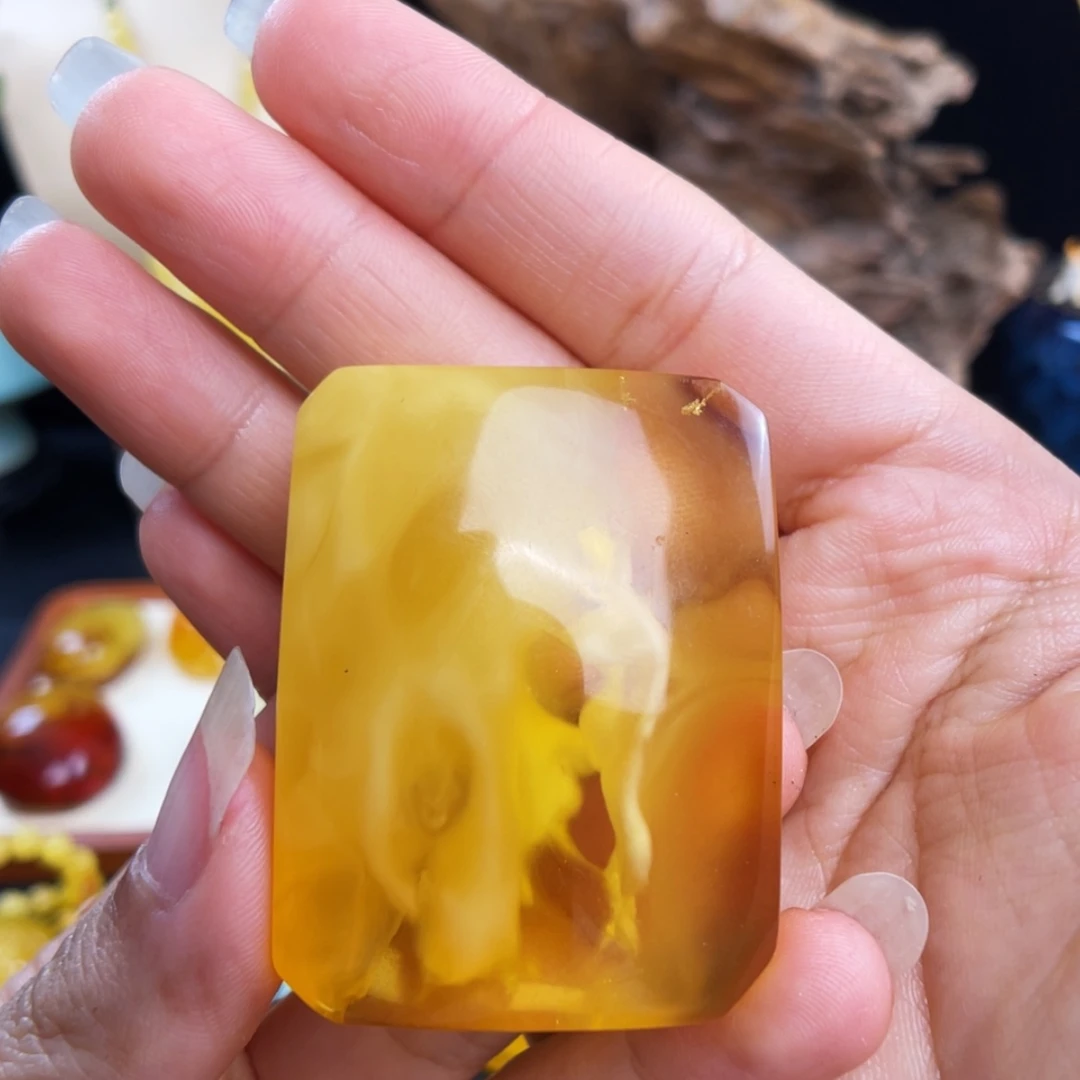 【闪购商品】琥珀珠宝奇石未镶嵌