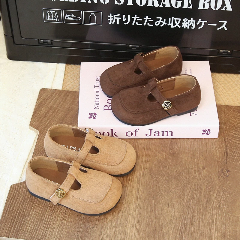 女童皮鞋2025秋季新款时尚韩版森系休闲勃肯鞋女孩洋气复古豆豆鞋