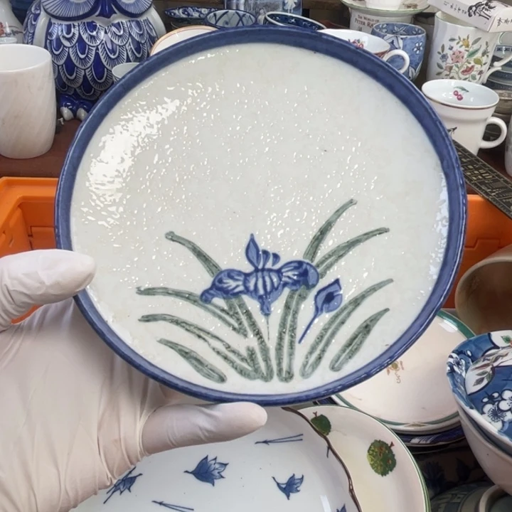 他家瓷器真美…开播了