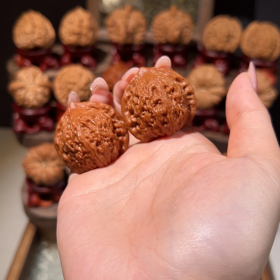 文玩核桃把件七步沟