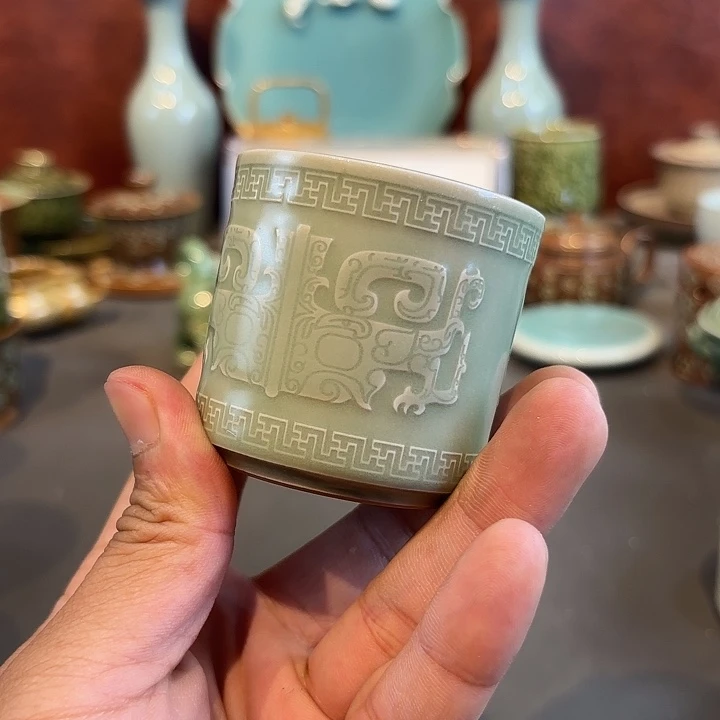 瓷片龙泉青瓷龙泉青瓷