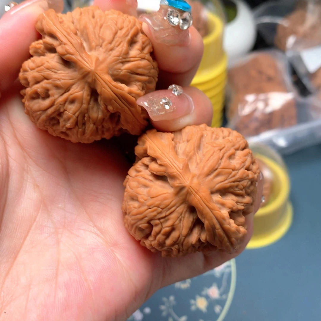 哈***罗把件文玩核桃44-28356-1