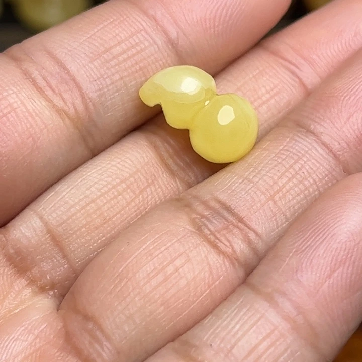 ****赫蜜蜡未镶嵌珠宝奇石天然蜜蜡福禄双全