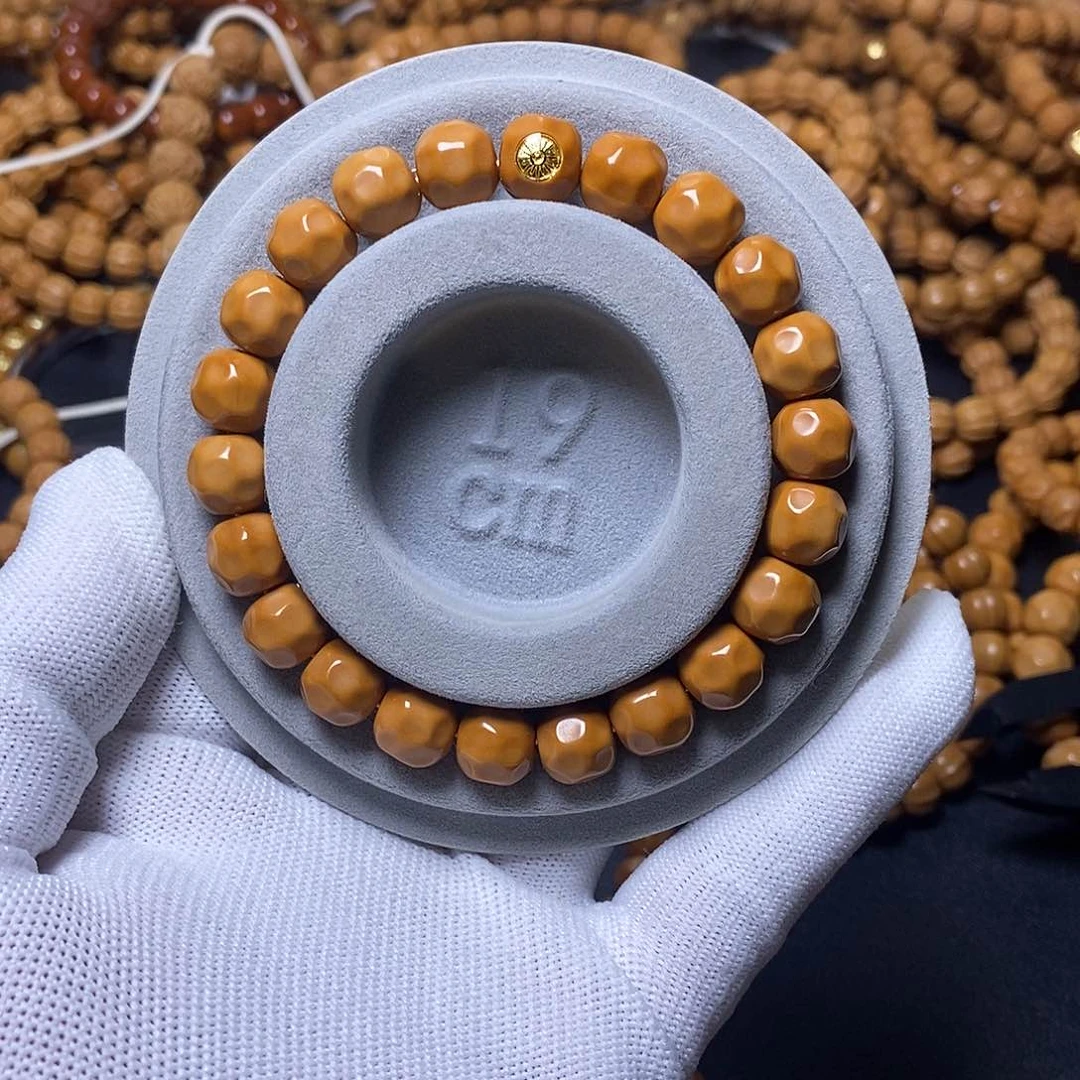 猴头核桃手串金标奶酪10左右22号