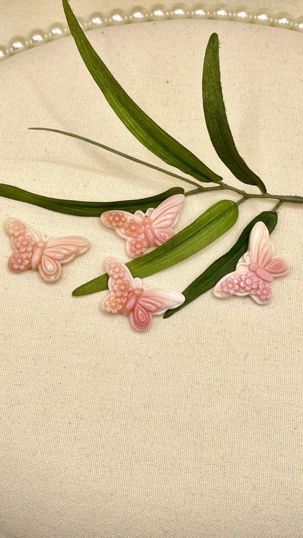 海精灵樱花粉女王项链贝雕吊坠多样性发其一