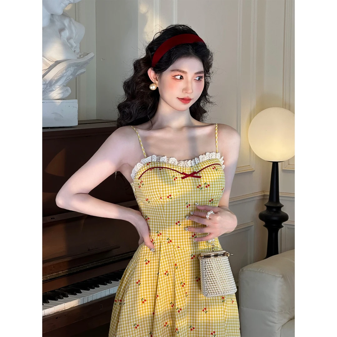 肖夫人【黄油可颂】格子修身度假吊带连衣裙气质长裙抹胸SS230