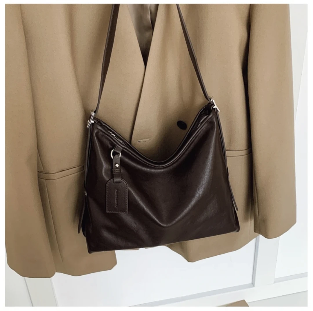 新款轻奢百搭高级感气质时尚斜挎女士包0755咖