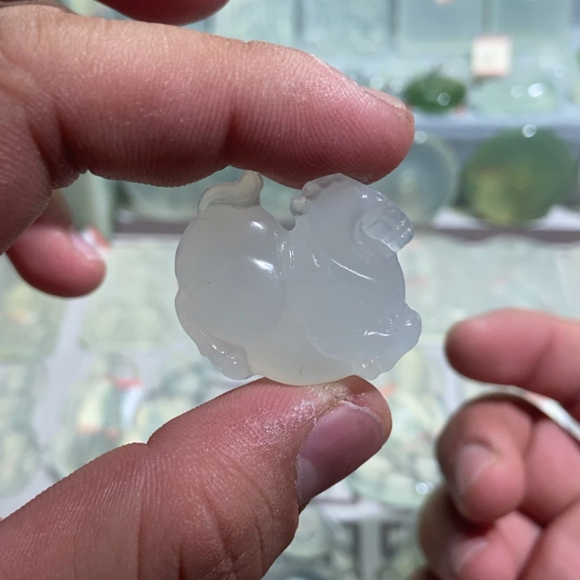 【闪购商品】蛇纹石玉颈饰未镶嵌