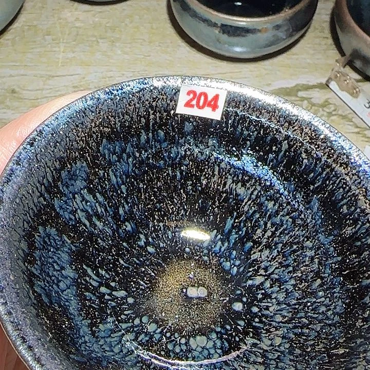 茶盏只为自己能在自己身上找寻到