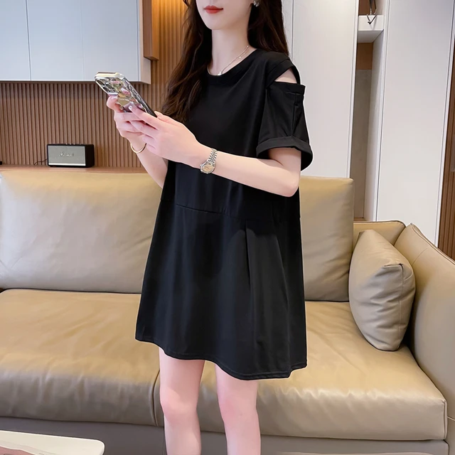 露肩潮流t恤裙女夏季2025新款设计感小众高级感纯色短袖连衣裙子