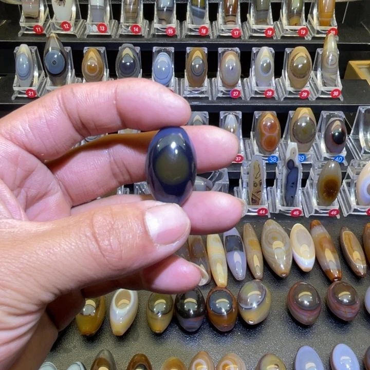 玛瑙/玉髓散珠风**鹊