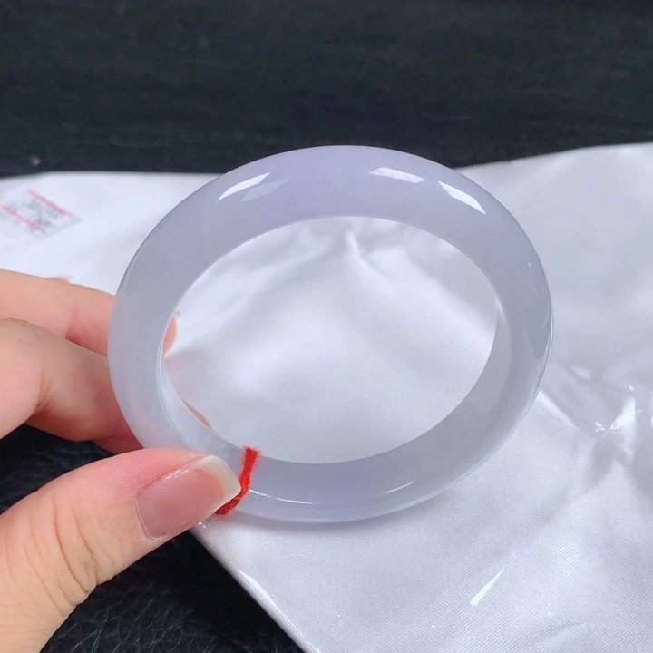 未镶嵌手镯翡翠。。