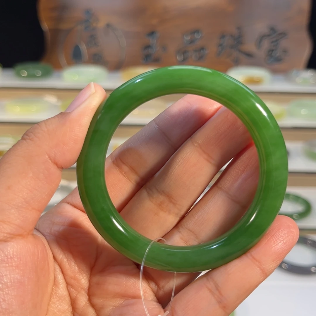 和田玉未镶嵌手镯正阳绿碧玉圆条