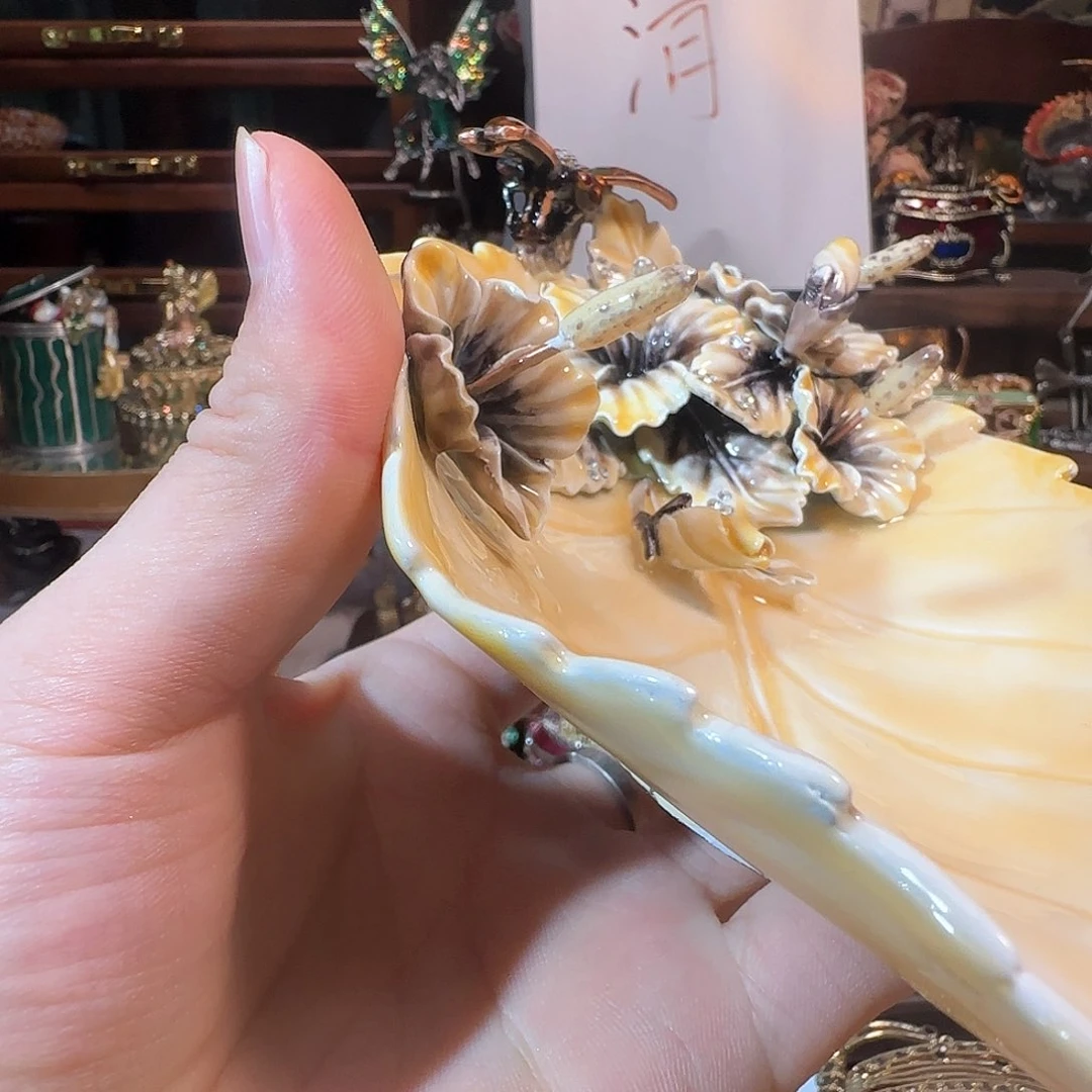 手工制品请勿吹毛求疵