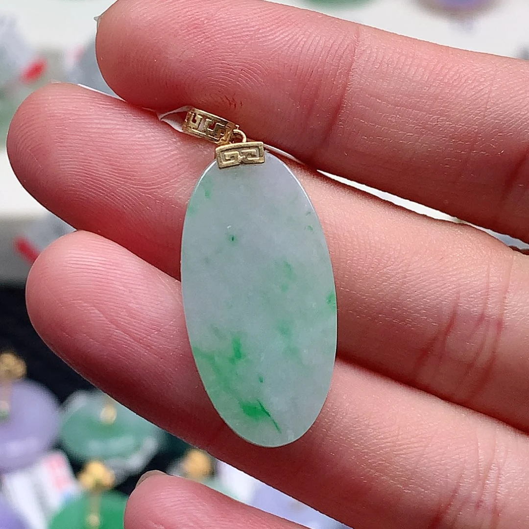 颈饰18K金镶嵌翡翠翡翠吊坠