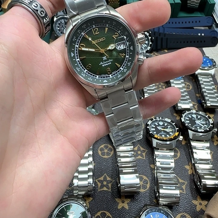 胶带孤品绿色老登