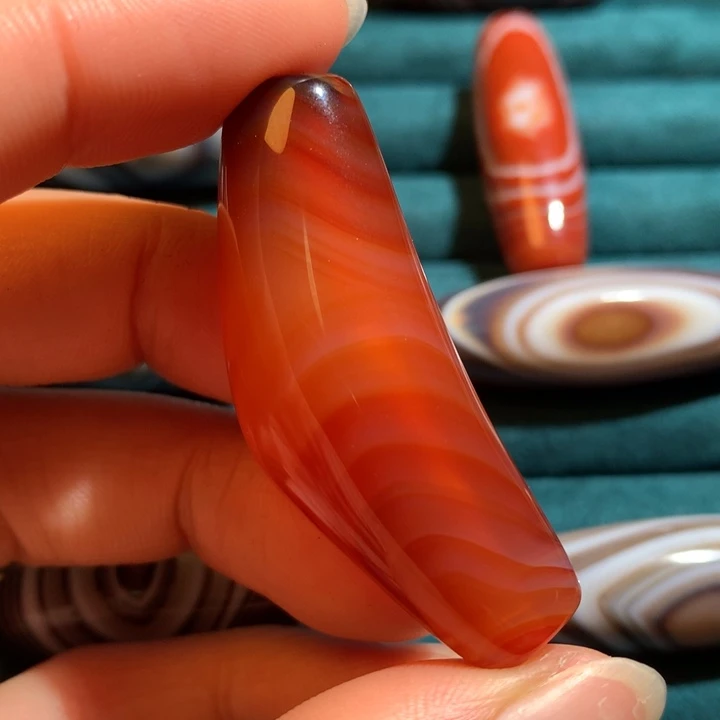 未镶嵌玛瑙/玉髓珠宝奇石