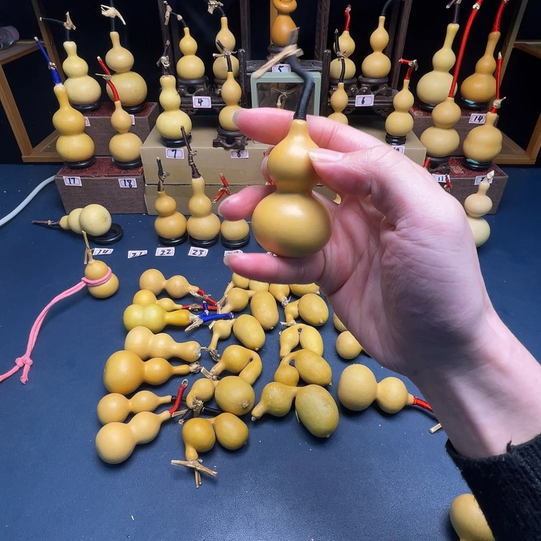 闪***️大叶紫檀（黑酸枝木类）