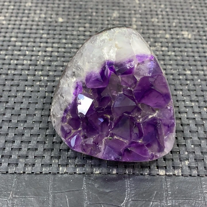 紫晶摆件未镶嵌无t