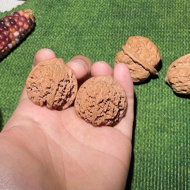 文玩核桃把件36满天星全品