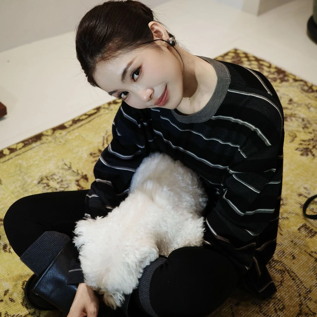 【可可专属】宽松版秋冬新款百搭精纺羊毛圆领条纹毛衣宽松慵懒风女