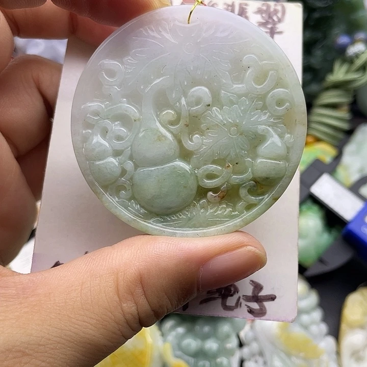 颈饰未镶嵌翡翠天然翡翠