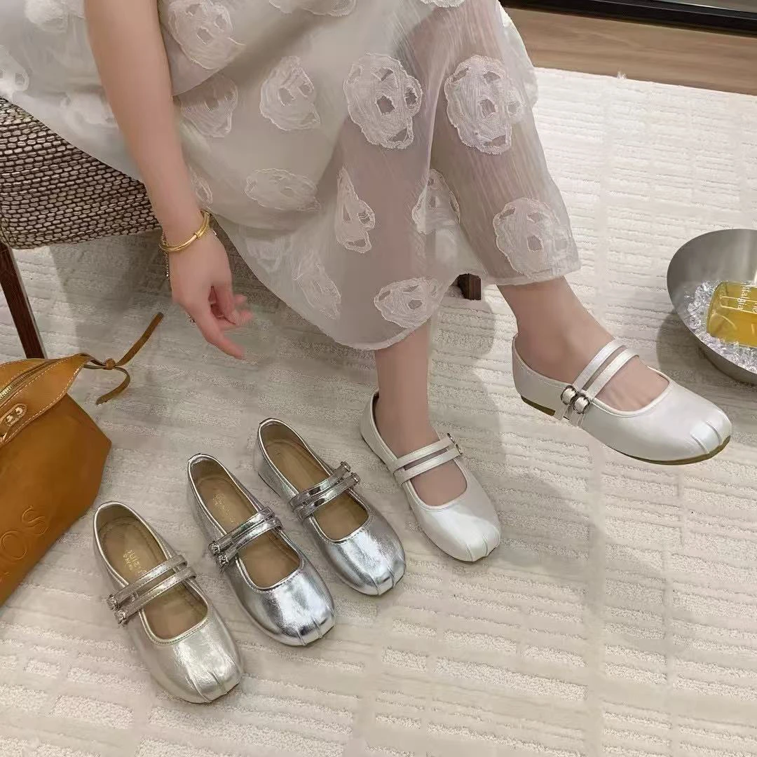 圆头仙女风气质小单鞋2025新款舒适百搭仙女风亮皮细跟单鞋 2905