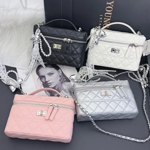 小D家【DEEOKY & LEATHER】鱼子酱轻奢高级轻奢定制包原创设计包包