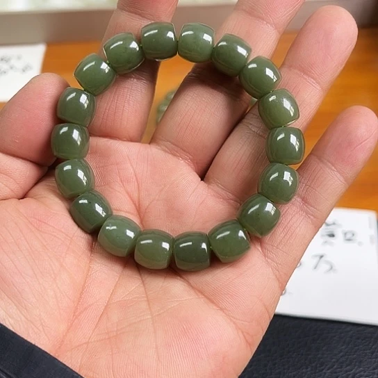 和田玉手串未镶嵌