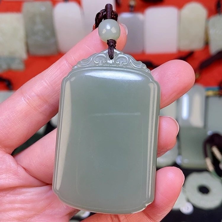 【闪购商品】颈饰未镶嵌和田玉